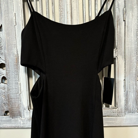 Revolve h:ours Haydon Black Ponte Bodycon Side Cutout Slit Midi Dress NWT - Picture 4 of 11